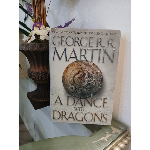 A Dance with Dragons George R.R. Martin 2011 First Edition Hardcover Dust Jacket - Picture 4 of 16
